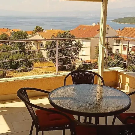 Comfortable Seaview App *